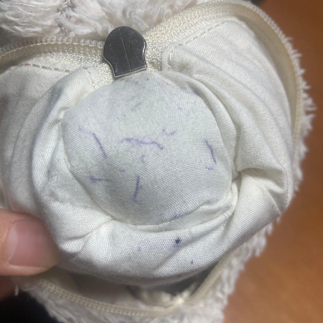 ウサギ型ぬいぐるみペンケース