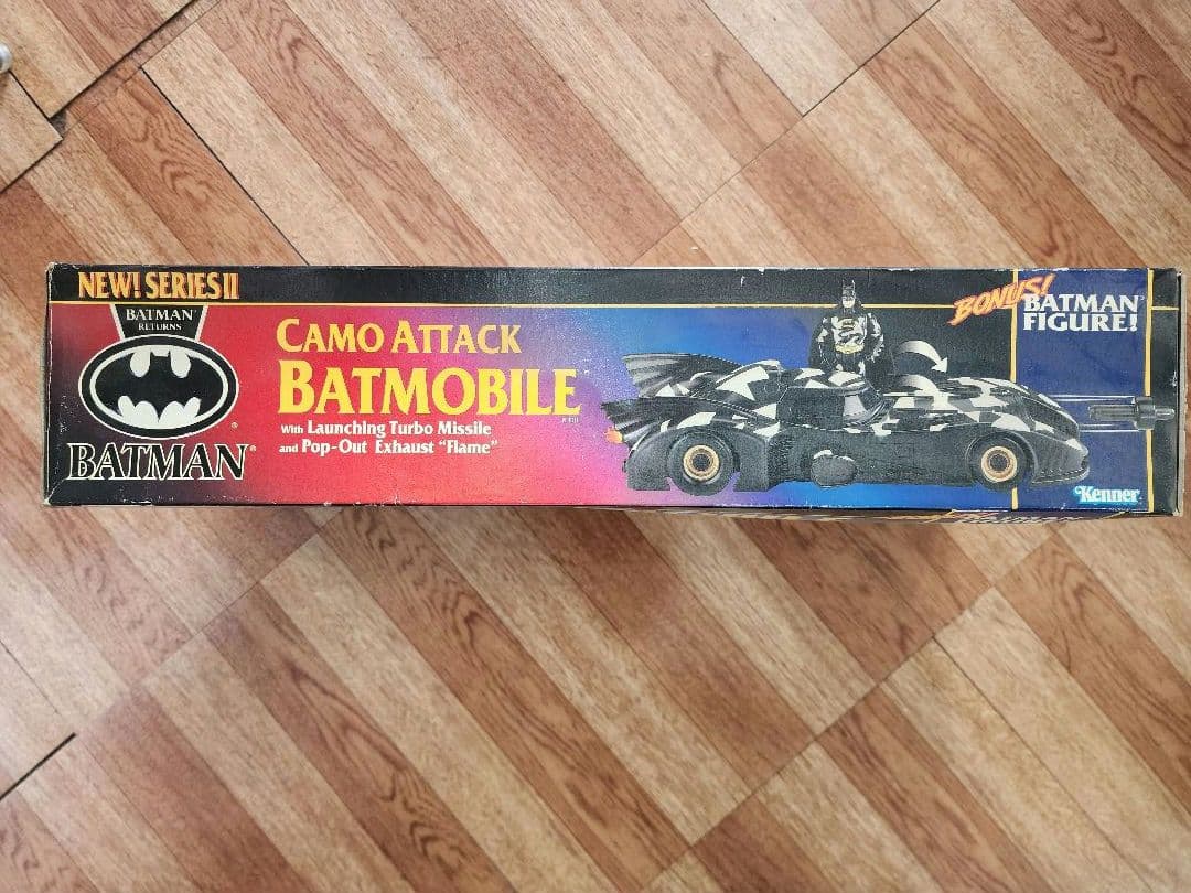 ケナー　バットモービル 　バットマンリターンズ　カモアタック　国内未発売