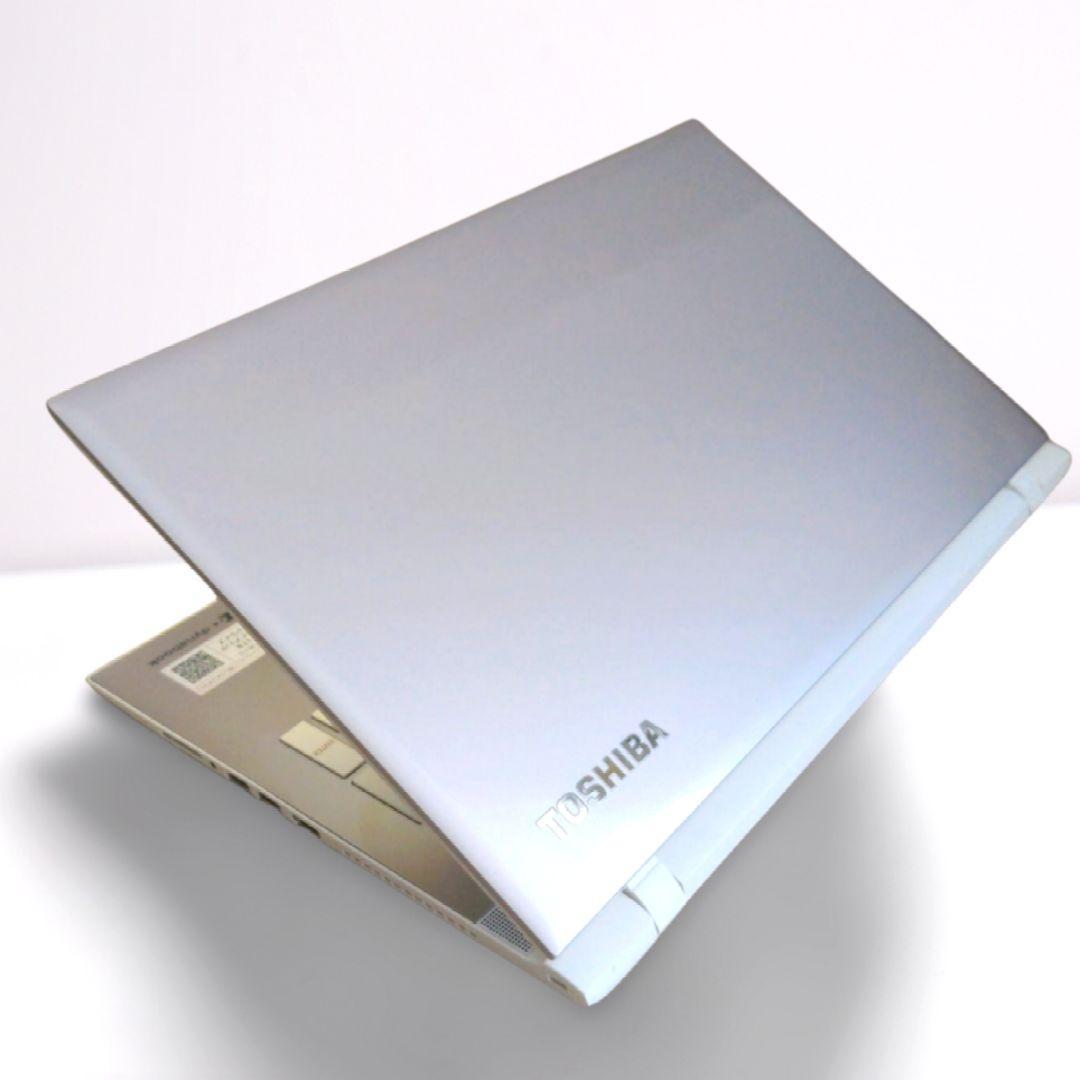 9T2 Core i7＆高速SSD✨️大人気ゴールド✨薄型ノートパソコン 8GB