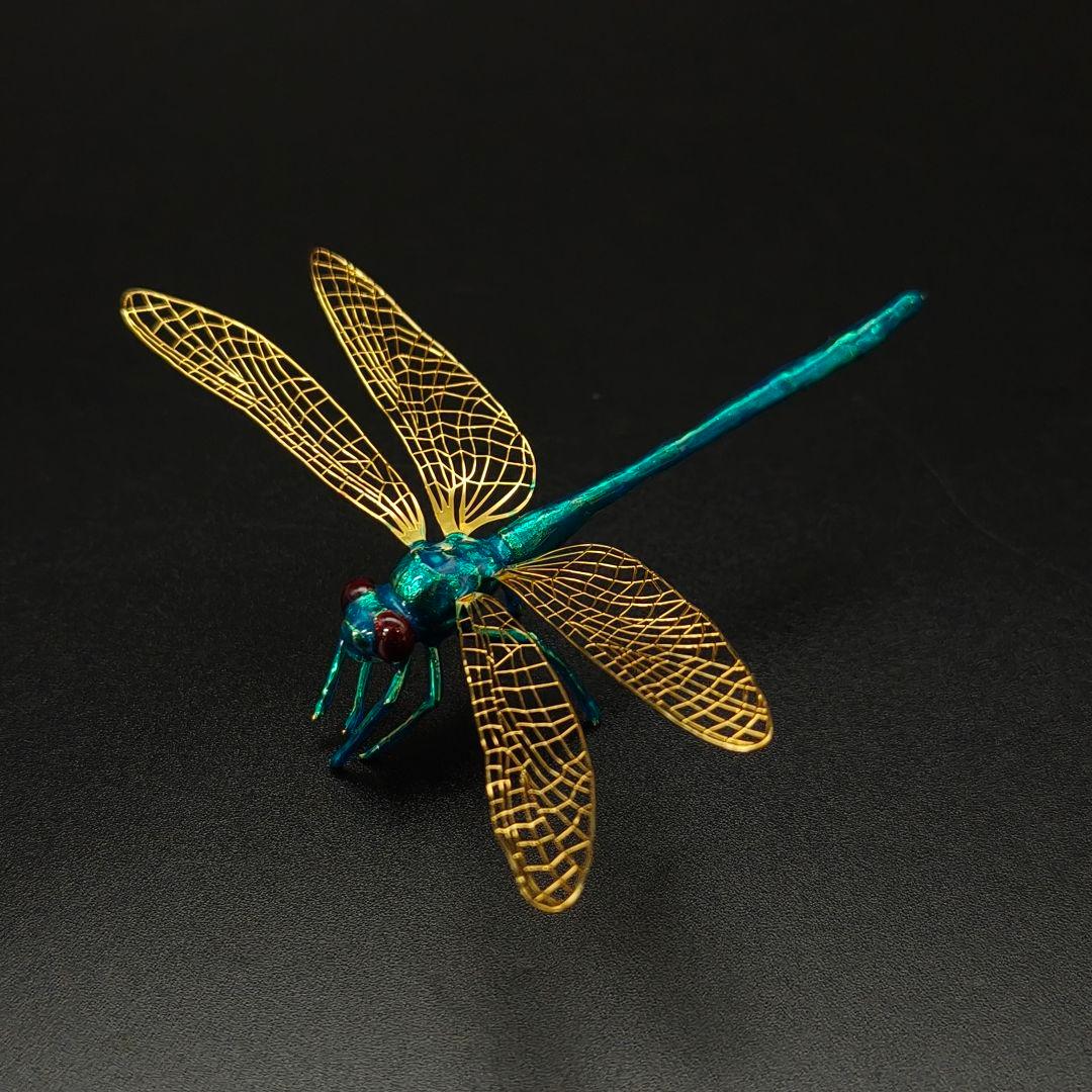 銅製置物　勝虫　蜻蛉　金メッキ　金工品　青色　銅製　薄翼　インテリア置物　箱付