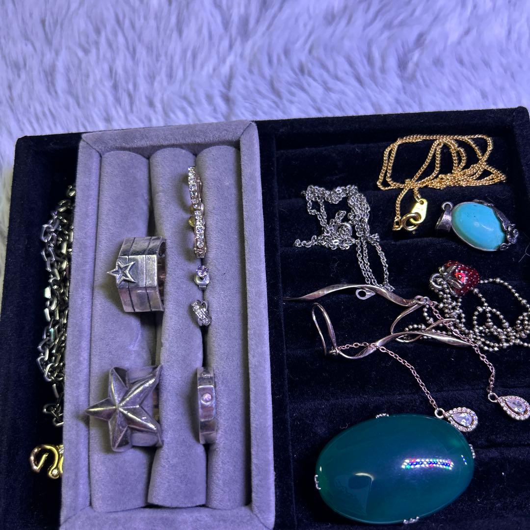 4*0様 遺品整理品　アクセサリー　まとめ売り