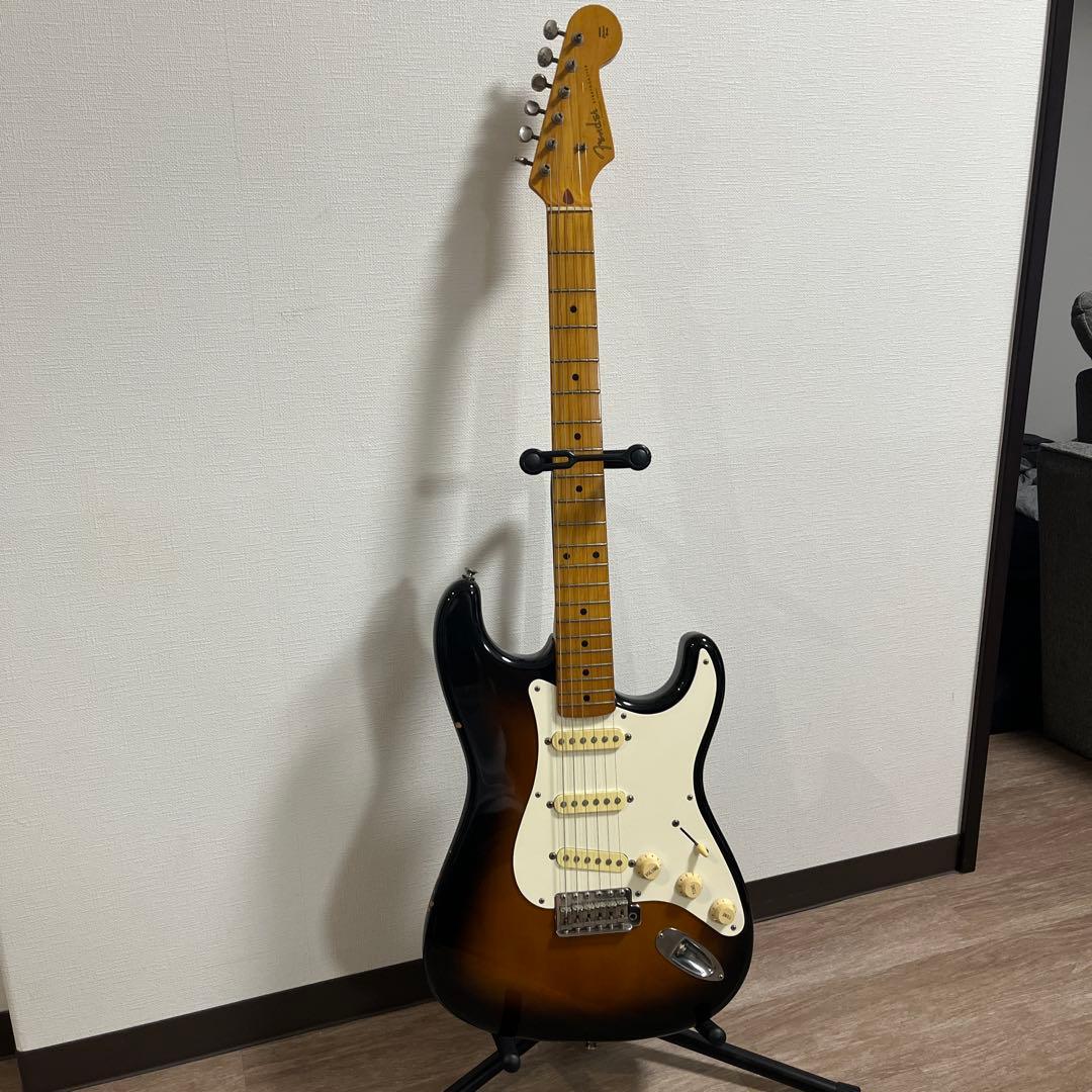 fender japan ストラトキャスター　サンバースト