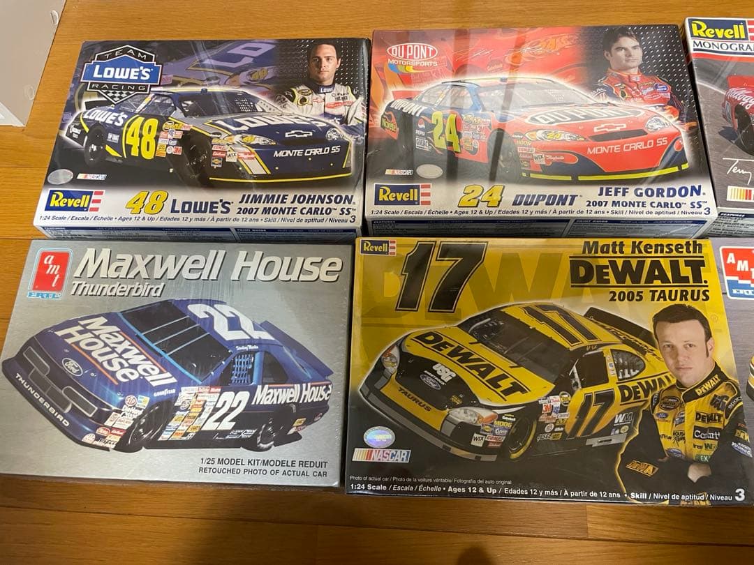 NASCAR 1/24 プラモデル