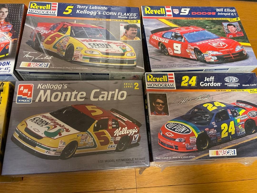 NASCAR 1/24 プラモデル