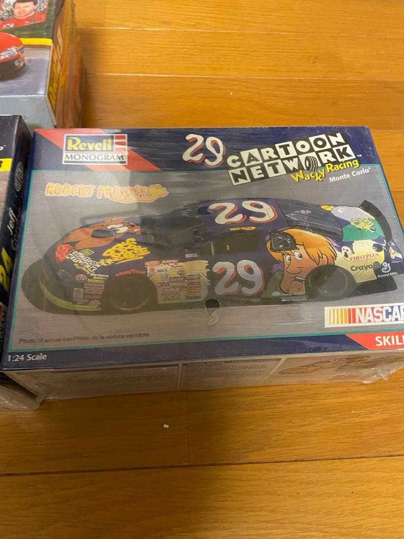 NASCAR 1/24 プラモデル