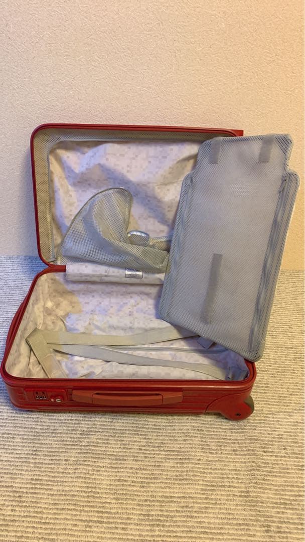 美品rimowaリモワスーツケース2輪35L機内持込可能TSAロック