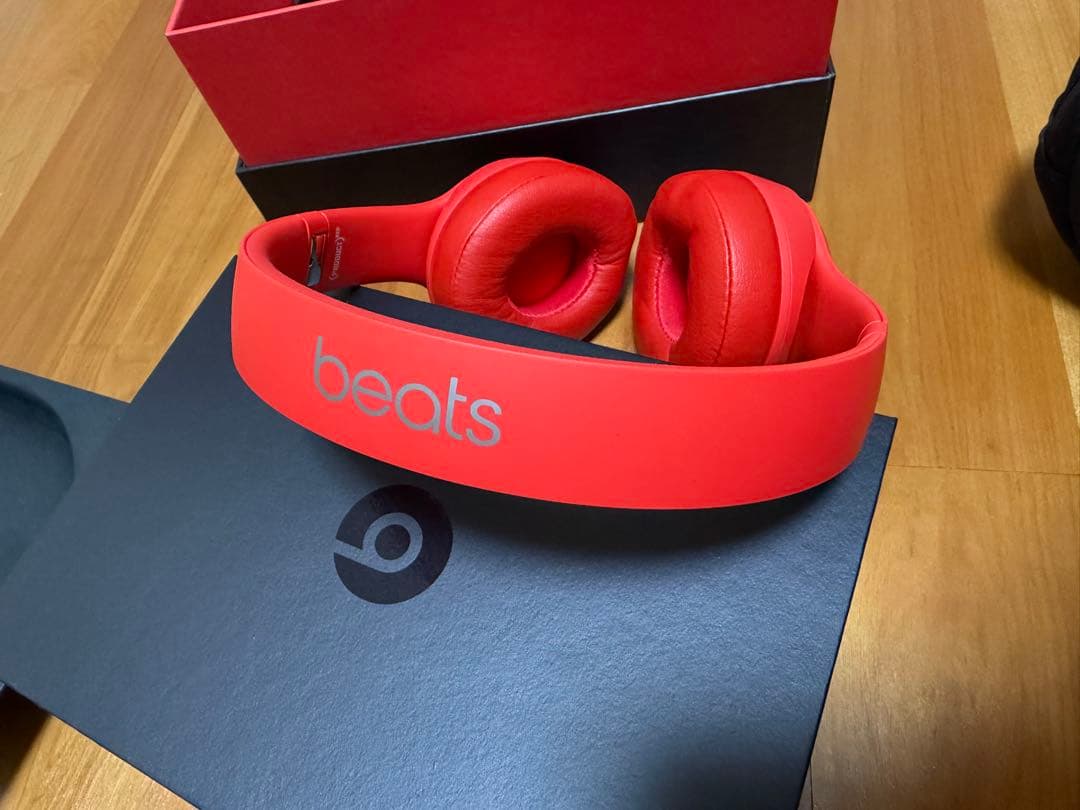 beats solo3 wireless レッド