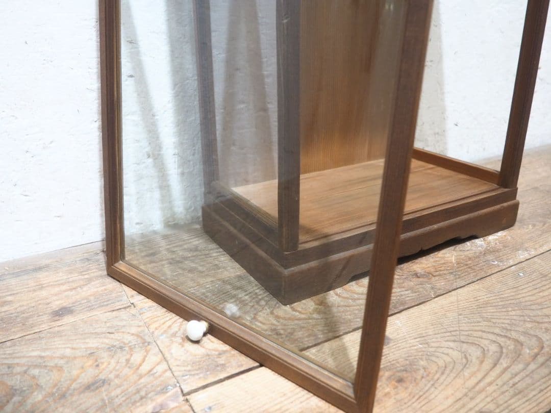 1316 ケンドン式　3面ガラスの飾り棚　展示棚　人形ケース　レトロ　骨董
