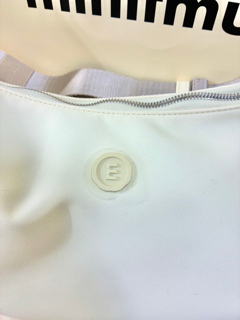 新品　minitmute ミニットミュートClowaistバッグ　butter