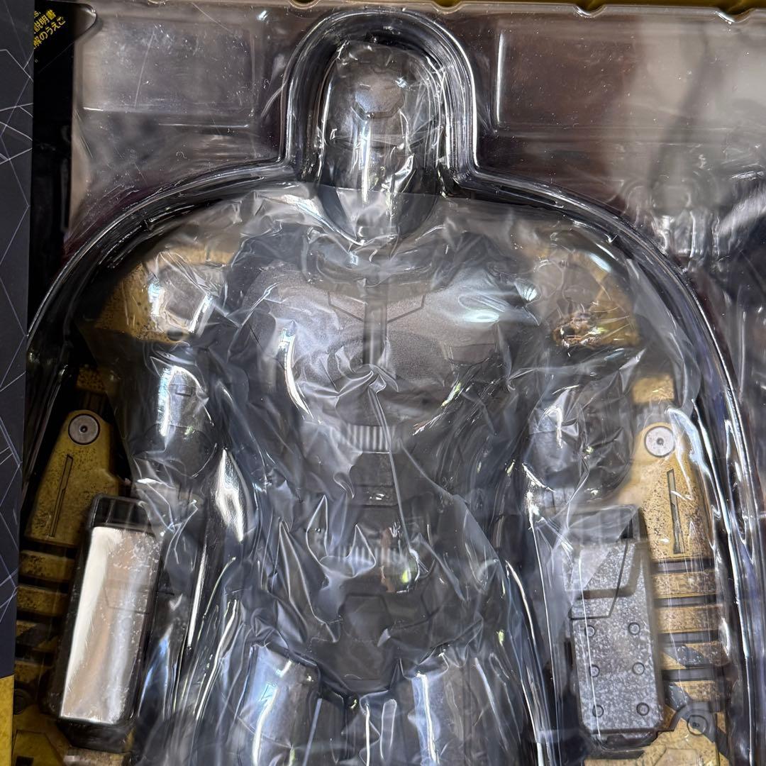 ホットトイズ アイアンマン3 マーク25 ストライカー 未使用品