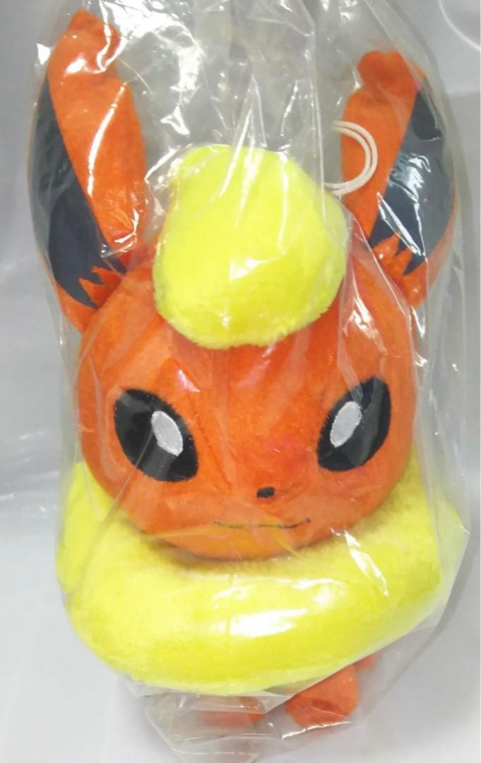 ポケモン　ぬいぐるみ　ブースター　202511291525