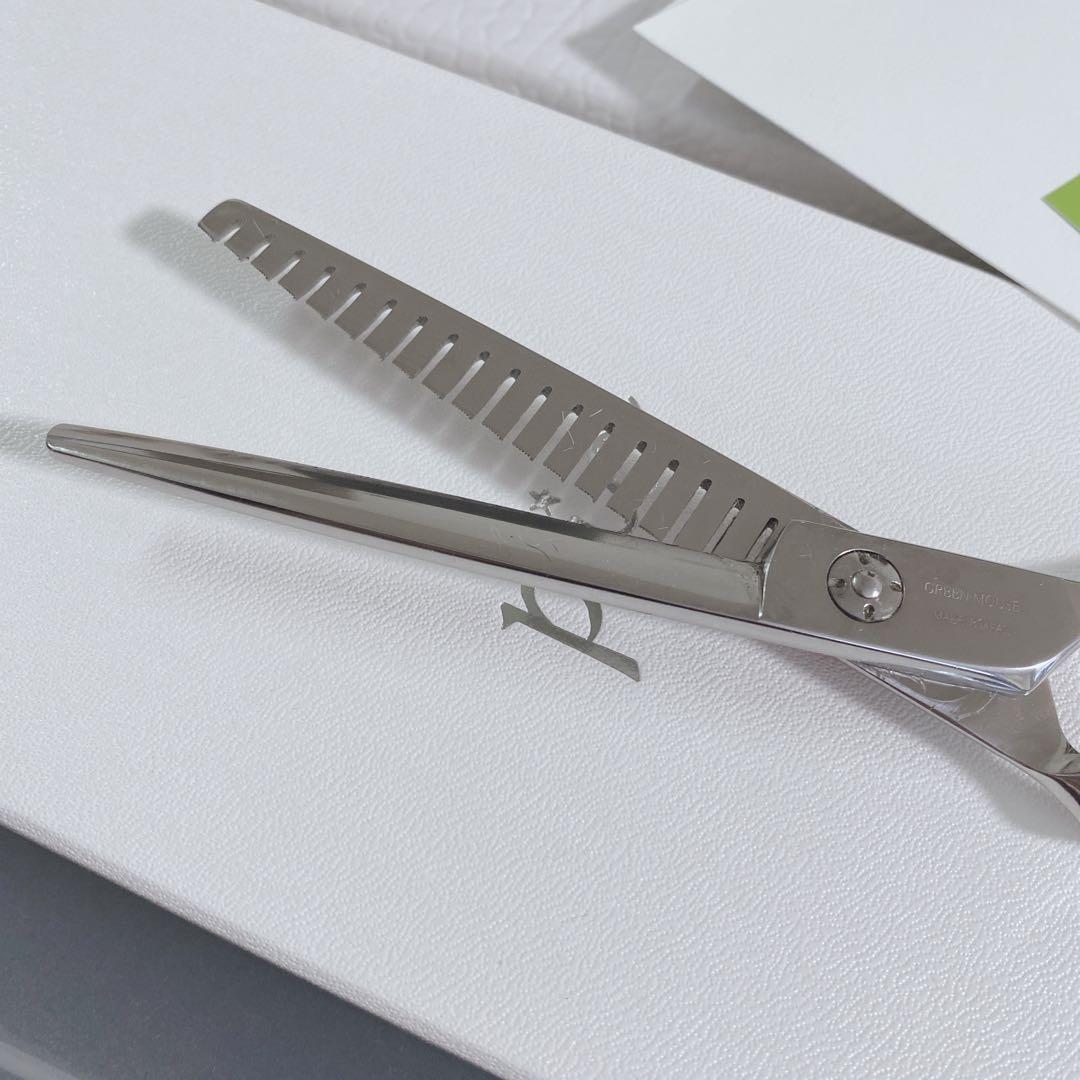 pio⭐︎セニングシザー⭐︎Airy-18is 7.0インチ GREEN MOUSE