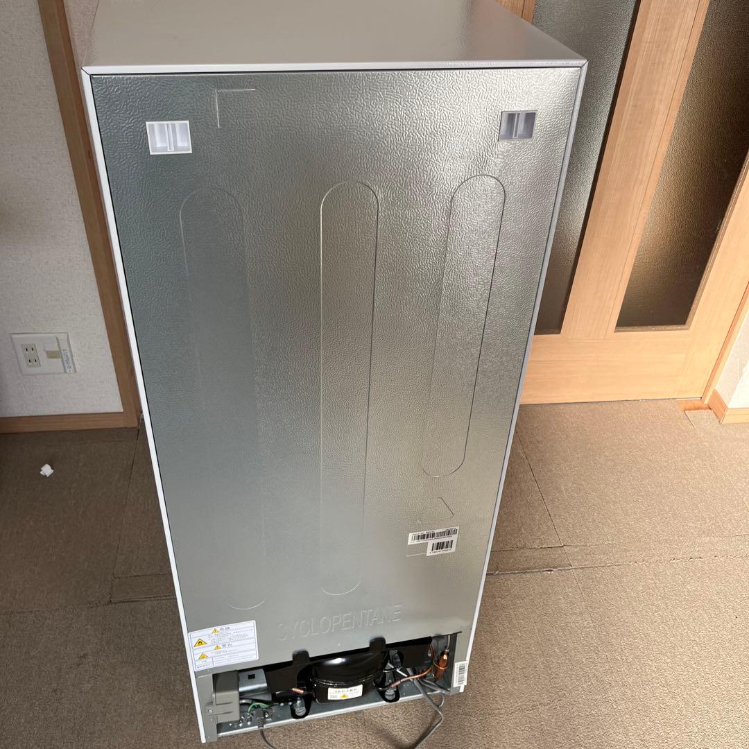 冷蔵庫　Hisense HR-B12E4W 2025年製124L