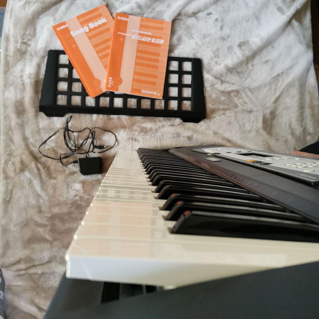Yamaha PSR-E213 電子ピアノ電子キーボード箱入り　説明書・楽譜付き