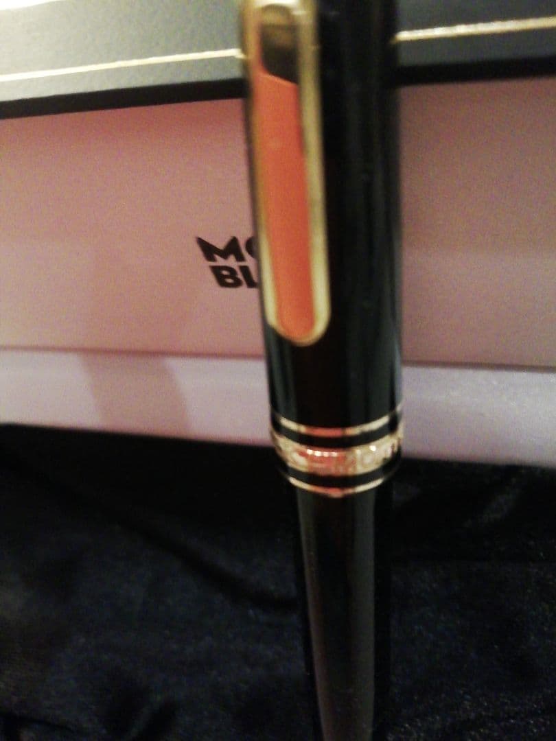 MONT BLANC ボールペン２本　シャープペンシル1本　ケースの4点セット