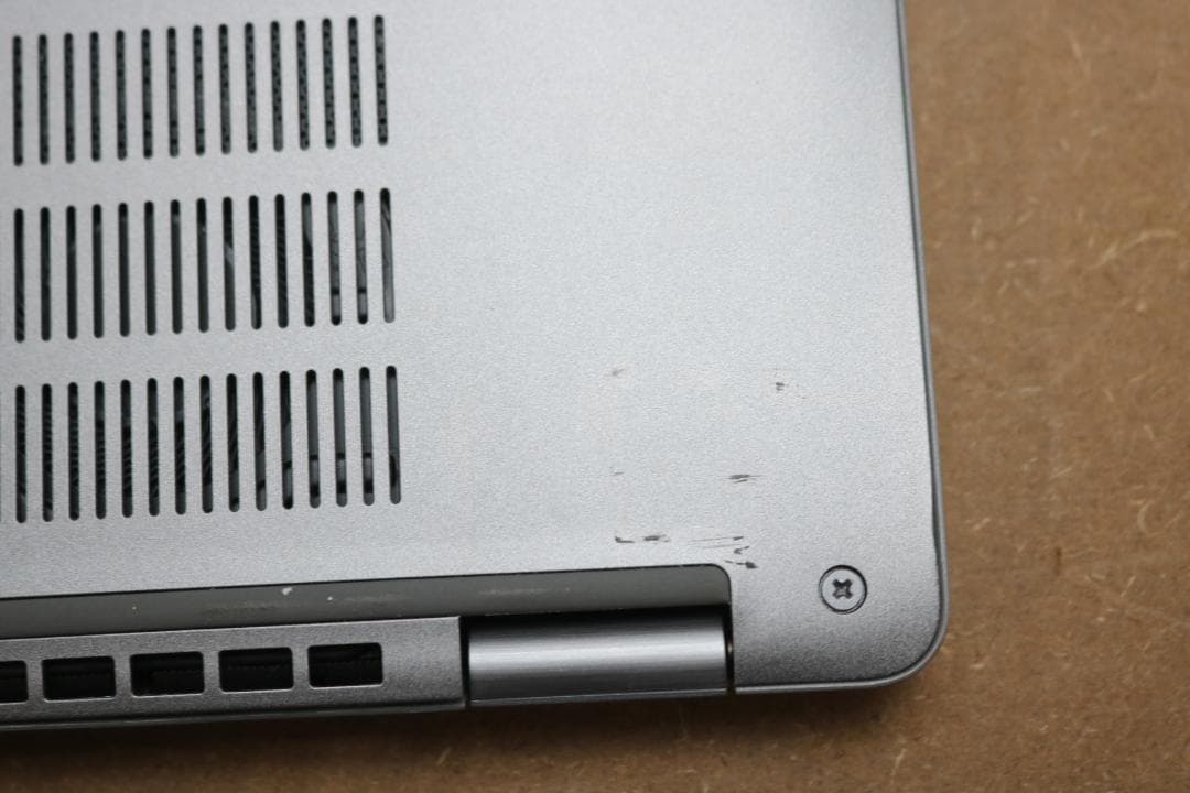 DELL ノートパソコン 11世代 i7・16.0GB・500GB Win11