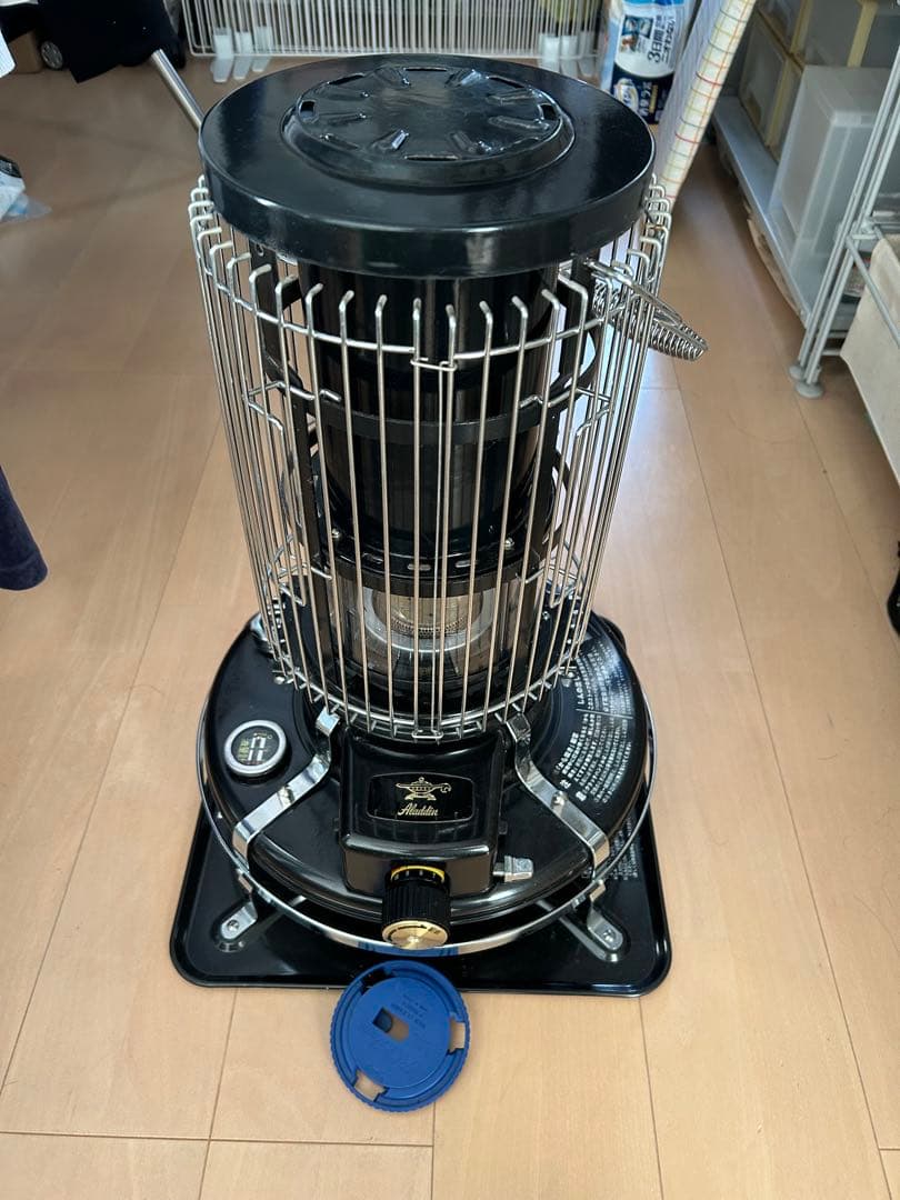 アラジン 石油ストーブ ブルーフレーム BF3912ブラック　未使用芯付