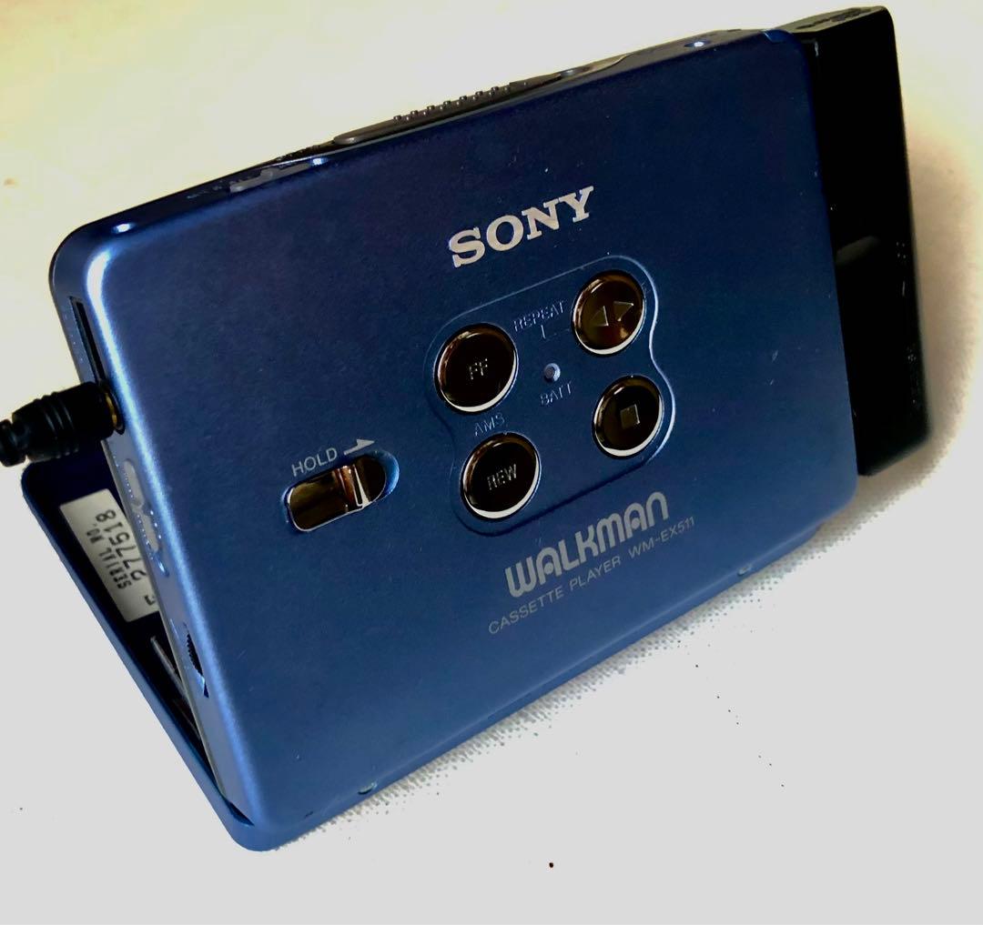 '80味聴き電ボ付WM-EX511 SONYブルーカセットウォークマン可動品E