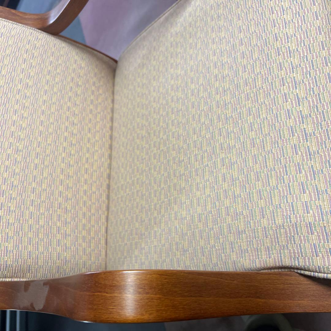 美品　HIKARI リビングチェア　テーブルセット