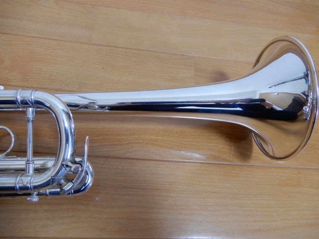 バックBachC管トランペット180SL229PC フィラデルフィア　ケース付