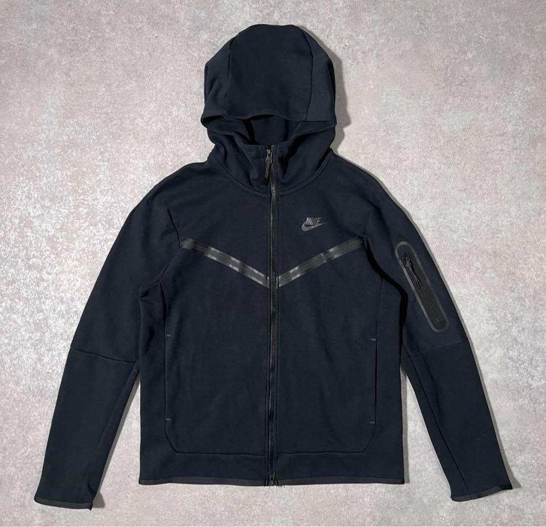 ナイキ　テックフリース　上　 正規品‼️早い者勝ちです‼️