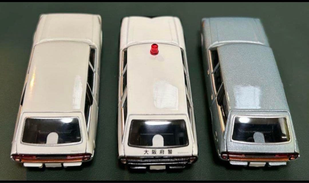 トミカリミテッドヴィンテージネオ クラウン バンデラックス カスタム 3台