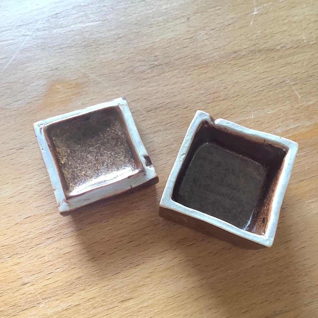 安食ひろ　香合