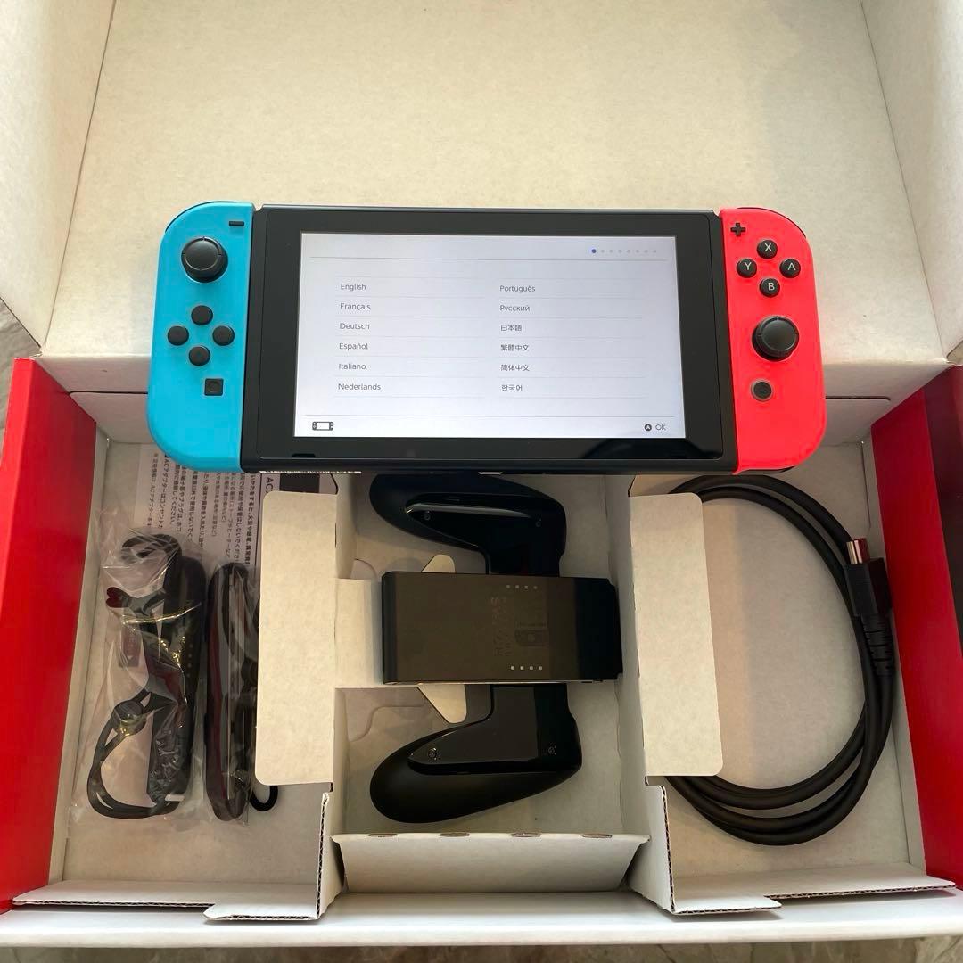 【美品】Nintendo Switch 本体 /ニンテンドー スイッチ 青 赤