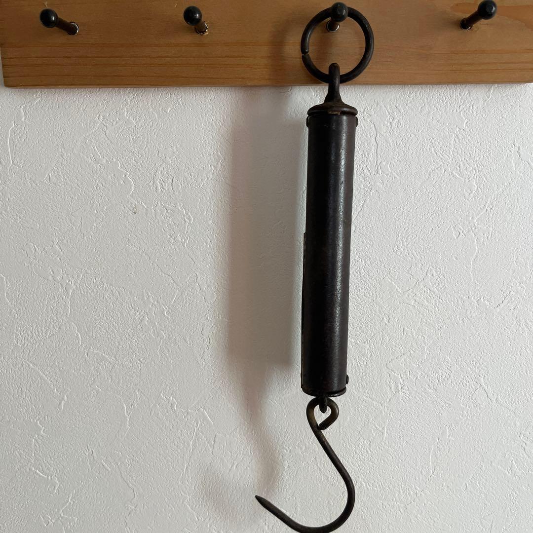 アンティークスケール フック付き 金属製