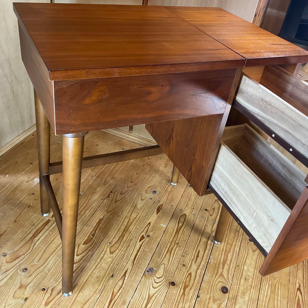 emo. エモ ドレッサー 鏡台 スツール 丸椅子 一人暮らし 化粧 コンパクト