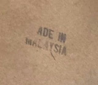 マレーシア製 クラシック 木製サイドテーブル　引き出し付き／アンティーク調