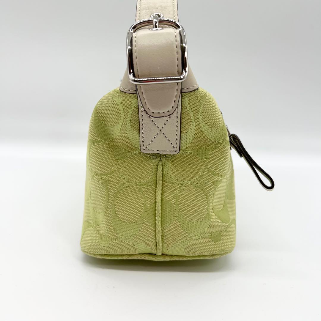 バッグ Coach Signature Shoulder bag Light Green