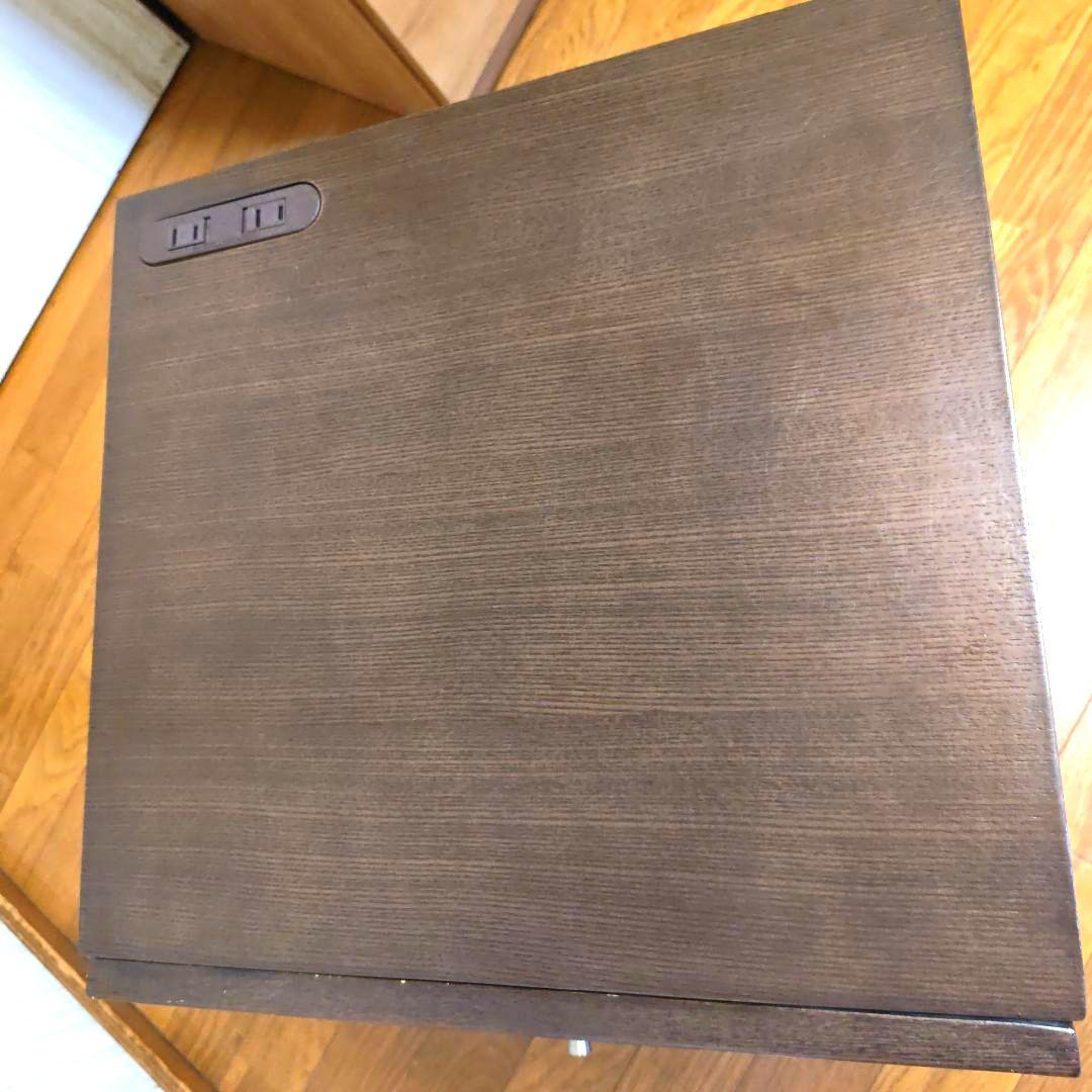 【美品】大塚家具 コンセント付きサイドテーブル／ナイトテーブル