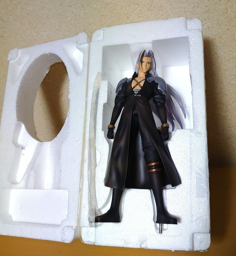 コトブキヤ ARTFX FFⅦ セフィロス 1/8 コールドキャスト フィギュア