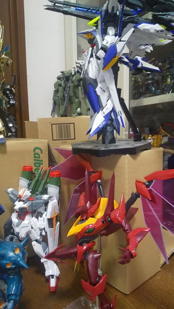 ガンプラセットＭＧ画像２も御覧くださいませ商品増やしました‼️