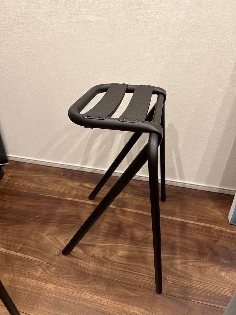 さわ DUENDE BENT LOW STOOL（ベントロースツール）
