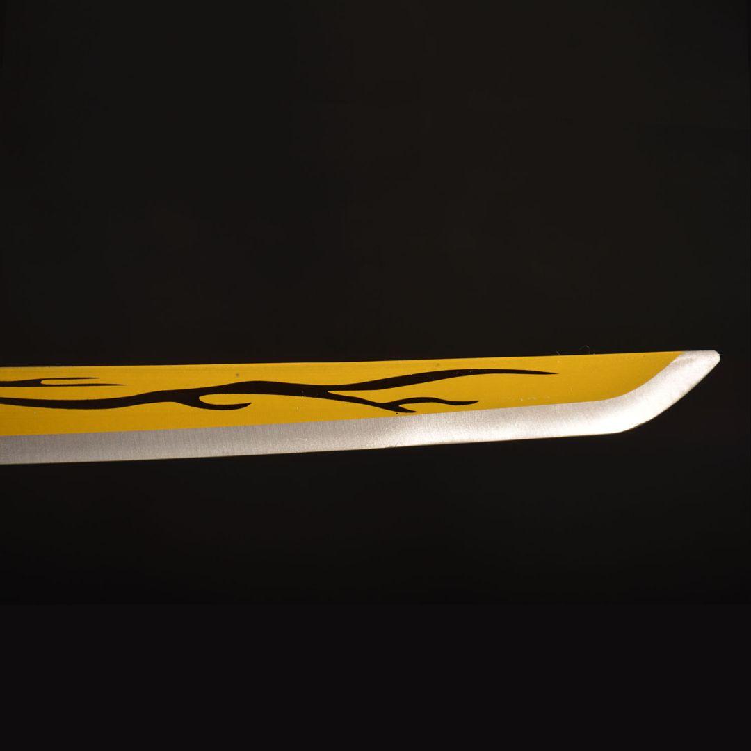 金色の刃と黒い鞘の刀 獪岳