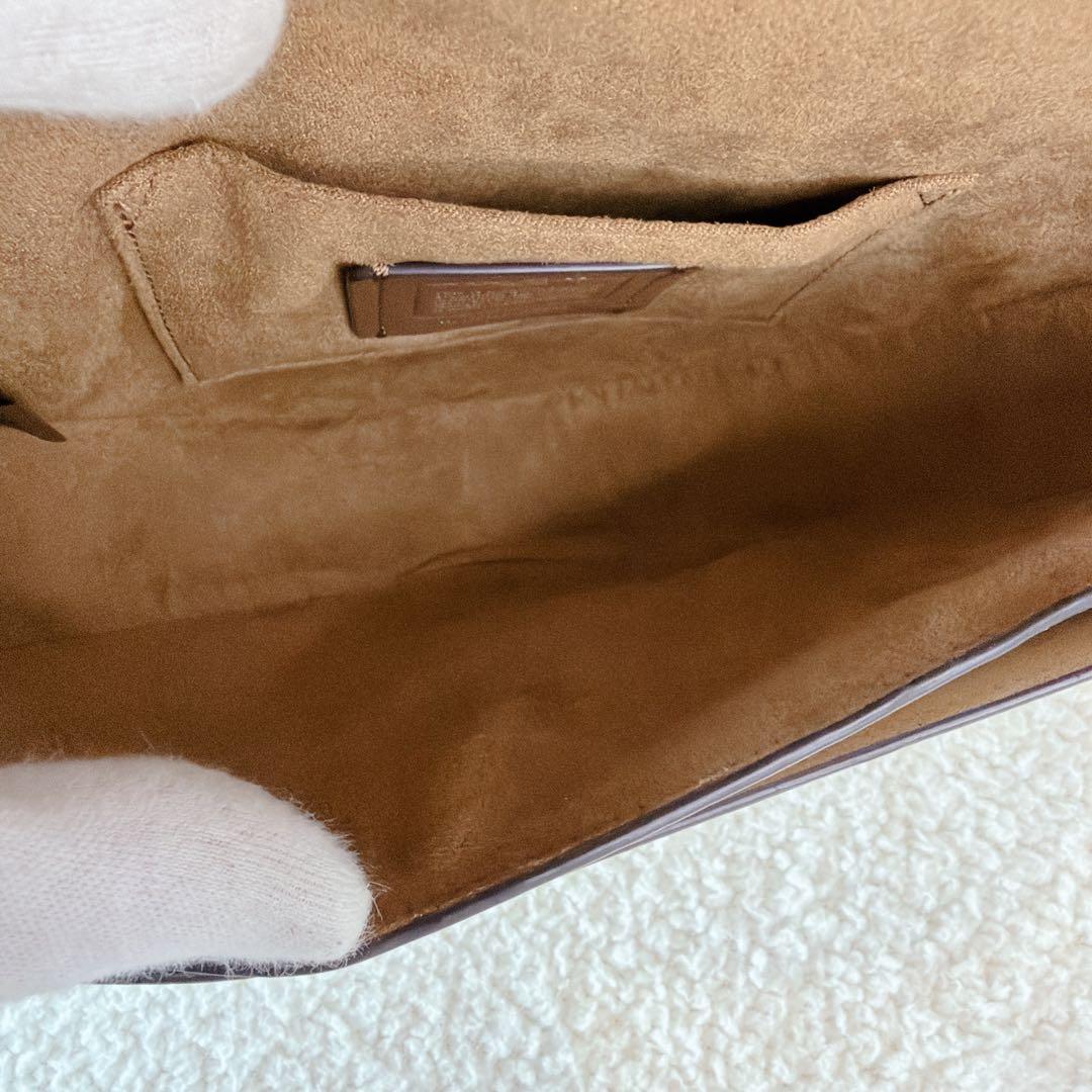 【美品】COACH　コーチ　ショルダーバッグ　花　デイジー　刺繍　クロスボディ