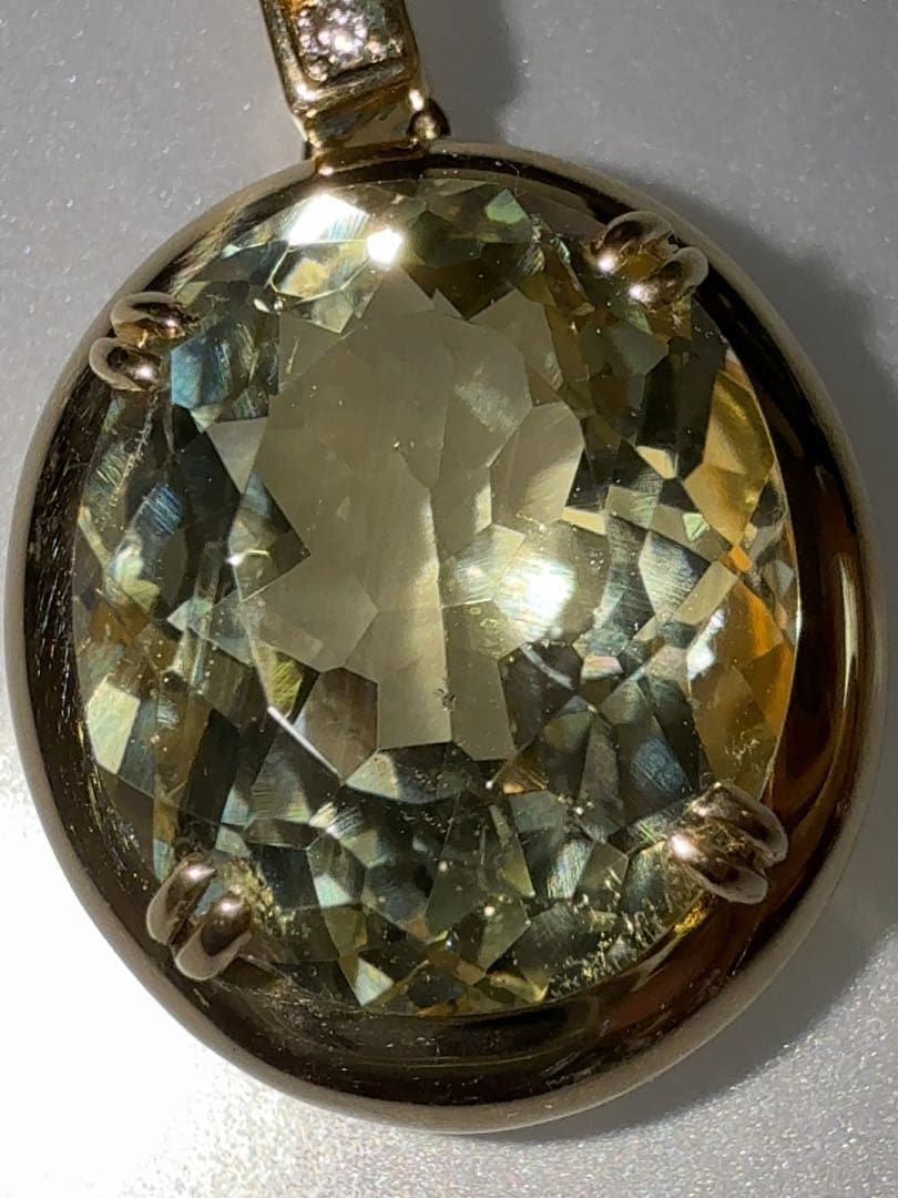 「見切り品」 K18イエローベリルペンダント　 YM