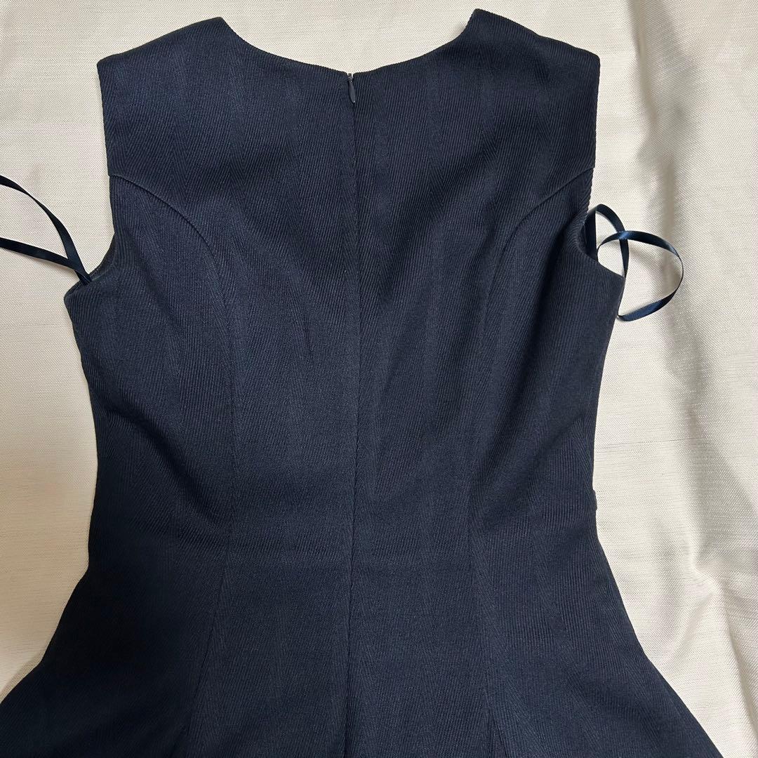 DEA robe de fleurs ネイビー フリルドレス ジッパー付き