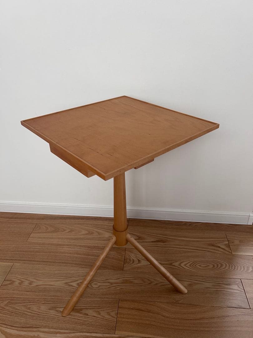 広松木工　HARVARD スタンドウィズドロワー　木製三脚サイドテーブル