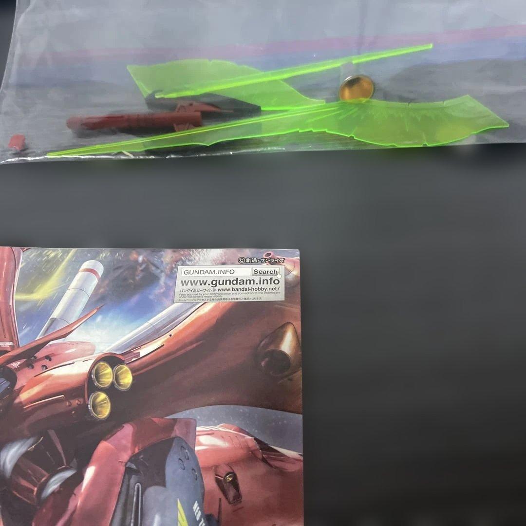 【美】【デカッ】RE/100 ナイチンゲール　組み立て塗装済みジャンク品