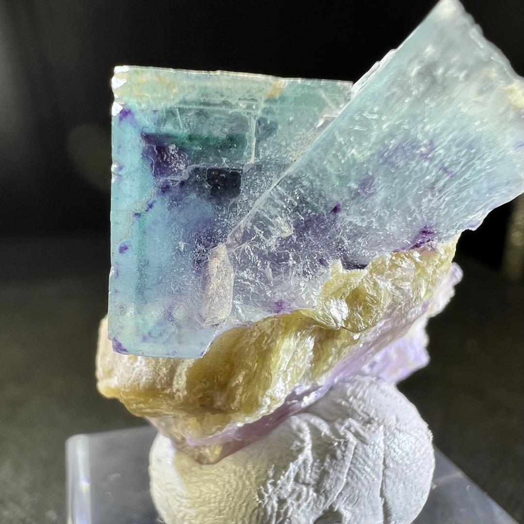 ヤオガンシャン産　ブルーゾーニング　パープルファントムフローライト