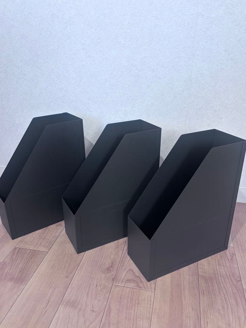 PACIFIC FURNITURE SERVICE ファイルストレージ