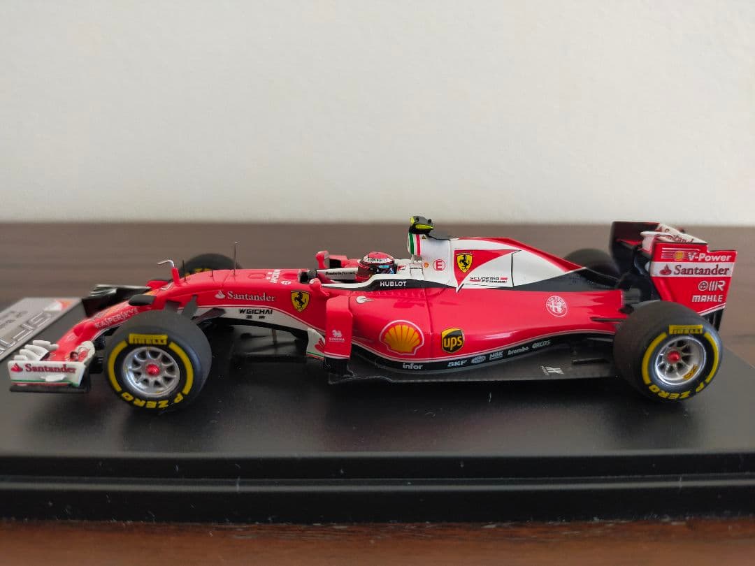 【専用品】ルックスマート 1/43 フェラーリ SF16-H キミライコネン