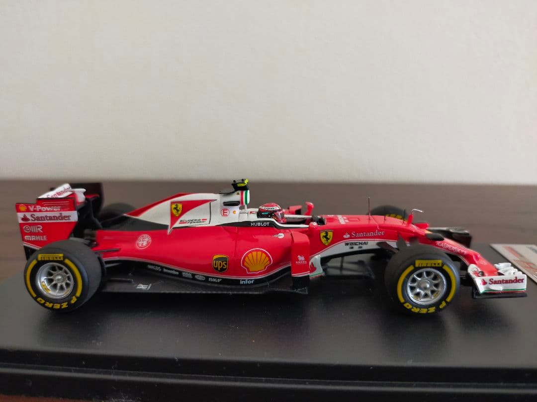 【専用品】ルックスマート 1/43 フェラーリ SF16-H キミライコネン
