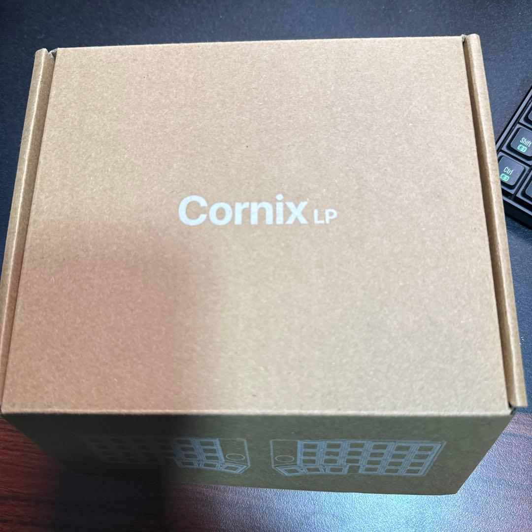 井*壽様 無線分割キーボード Cornix LP ブラック