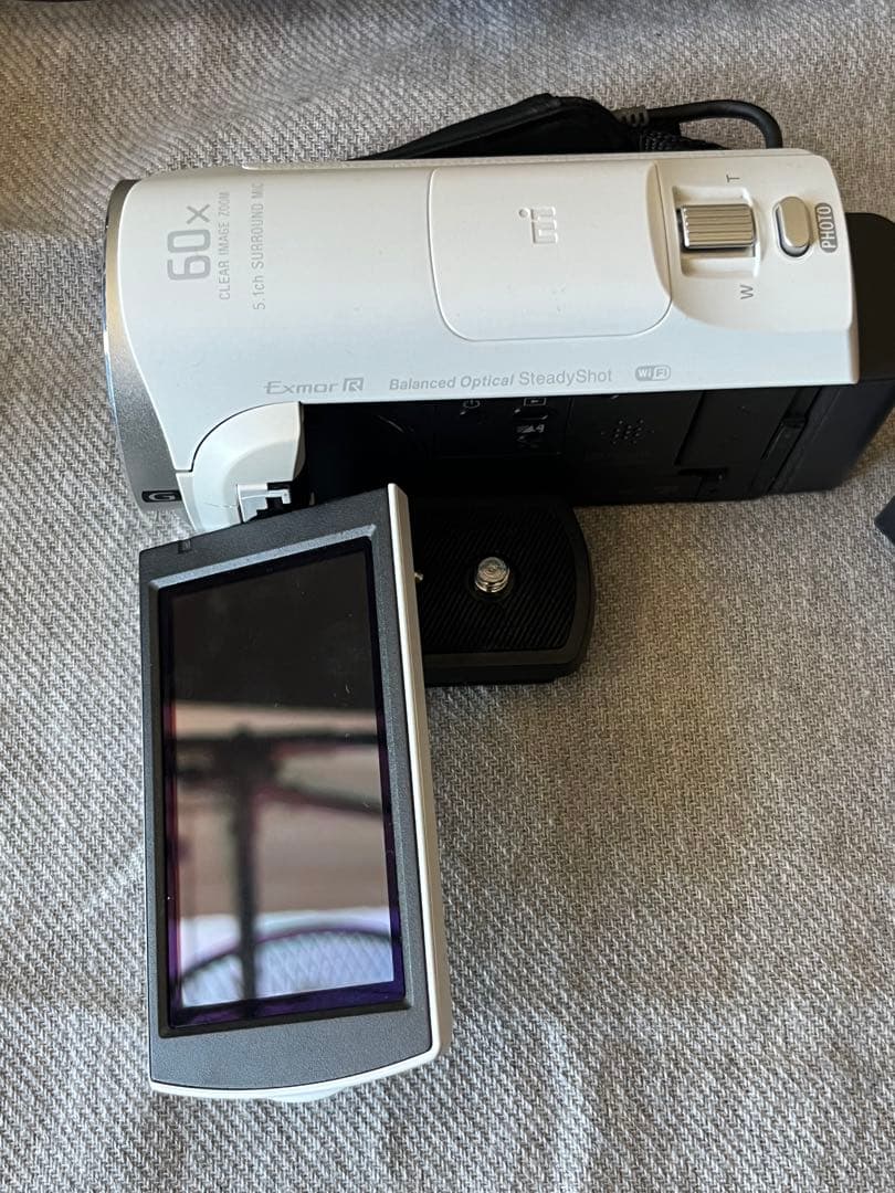 【中古品】SONY HDR-CX670 ビデオカメラ 本体＋おまけ