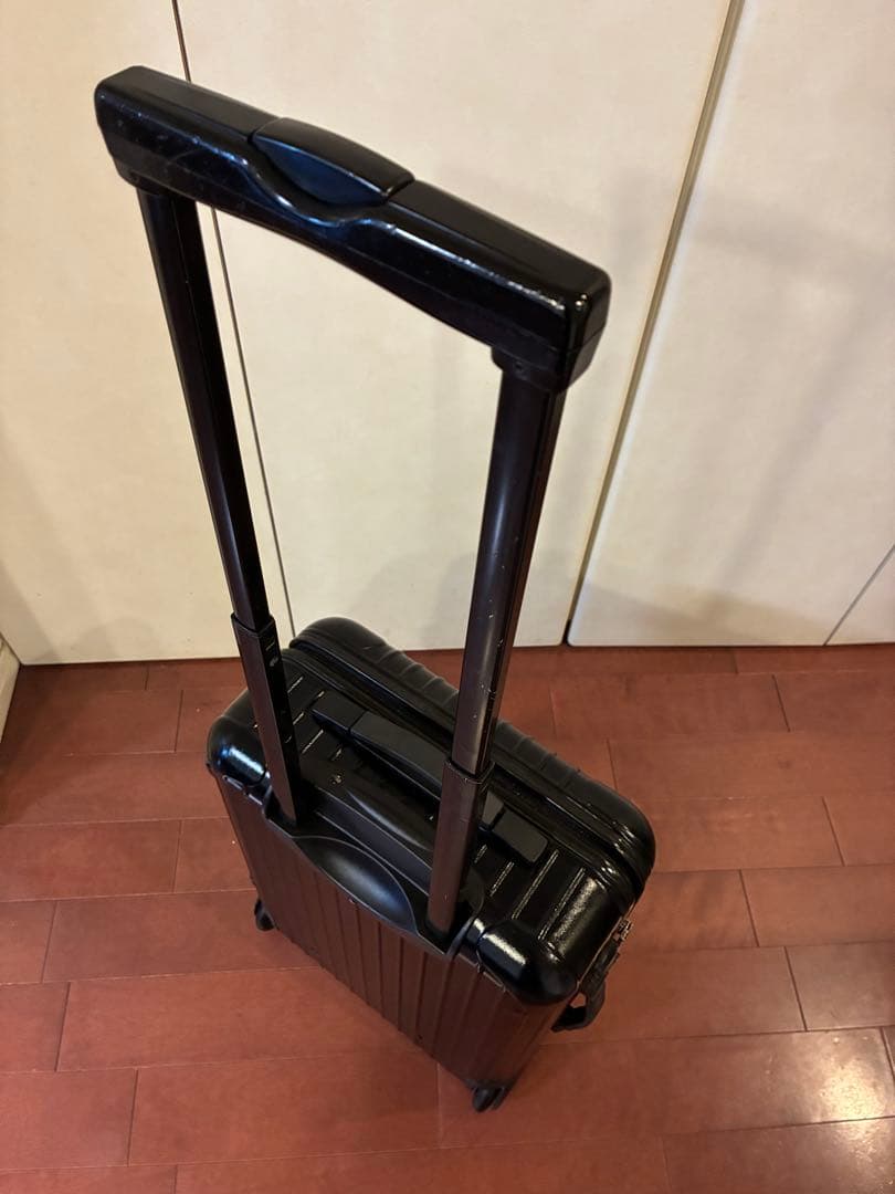 【貴重な廃盤モデル/中古】リモワ RIMOWA SALSA 55cm 機内持込可