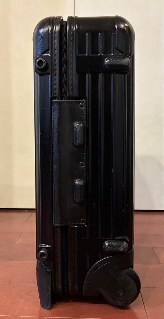 【貴重な廃盤モデル/中古】リモワ RIMOWA SALSA 55cm 機内持込可